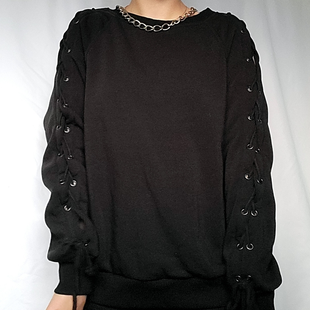 Kirundo Black Cutout Lace-Up Sleeve Pullover